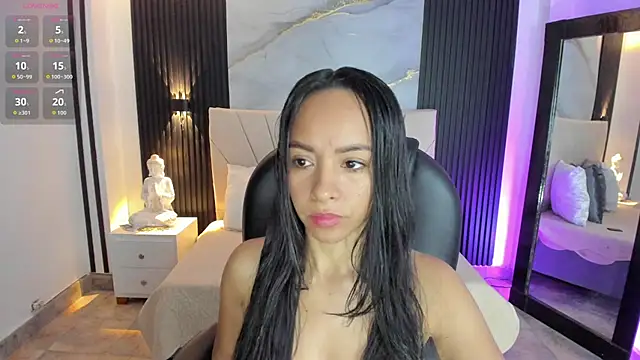 Snapshot of Selene-Diior chatting on 5, 7, 2026 Selene-Diior online show from 5, 7, 2026