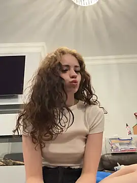 Snapshot of sexy_sadiee chatting on 29, 7, 2026 sexy sadiee online show from 29, 7, 2026
