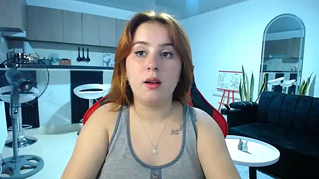 Snapshot of sweet_bella_29 chatting on 30, 6, 2026 sweet bella 29 online show from 30, 6, 2026
