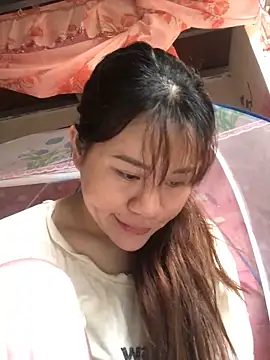 YuZi Vietgirl online show from 18, 5, 2026