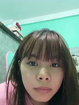 Snapshot of Cry_sexy chatting on 5, 5, 2026 Cry sexy online show from 5, 5, 2026