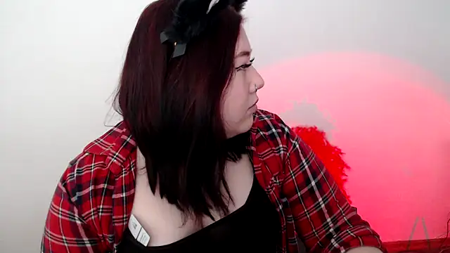 Snapshot of KarolinasHot chatting on 5, 5, 2026 KarolinasHot online show from 5, 5, 2026