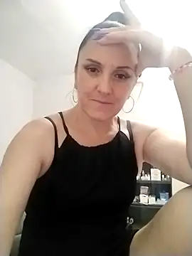 MillaMia45 online show from 9, 7, 2026