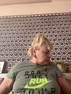 Snapshot of AnastasiaGrey777 chatting on 27, 5, 2026 AnastasiaGrey777 online show from 27, 5, 2026