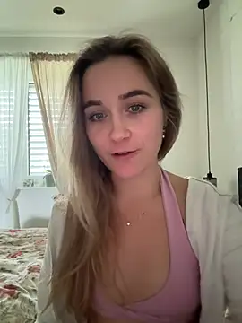 Snapshot of LillyStarr chatting on 9, 7, 2026 LillyStarr online show from 9, 7, 2026