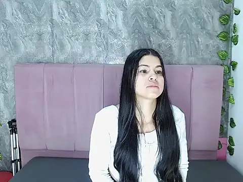 Snapshot of Alysrous_Mar chatting on 5, 5, 2026 Alysrous Mar online show from 5, 5, 2026