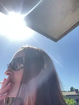 LindaLee90 online show from 26, 6, 2026