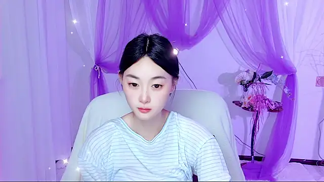 Snapshot of Tili_Lucky chatting on 6, 7, 2026 Tili Lucky online show from 6, 7, 2026