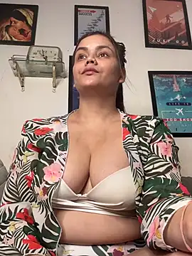 Snapshot of Leena_singh chatting on 17, 7, 2026 Leena singh online show from 17, 7, 2026