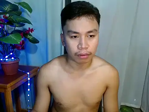 Snapshot of urasiankevin chatting on 5, 7, 2026 urasiankevin online show from 5, 7, 2026