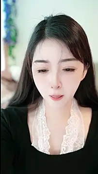 Snapshot of singer-wenwan chatting on 7, 5, 2026 singer-wenwan online show from 7, 5, 2026