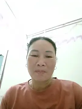 Snapshot of BlueGirlyeah chatting on 18, 5, 2026 BlueGirlyeah online show from 18, 5, 2026