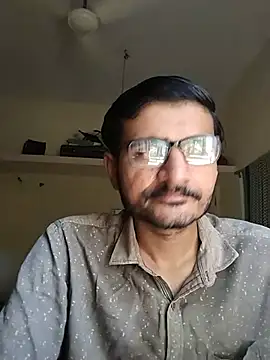 Snapshot of sumitkal chatting on 11, 5, 2026 sumitkal online show from 11, 5, 2026