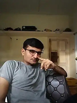 Snapshot of sumitkal chatting on 3, 7, 2026 sumitkal online show from 3, 7, 2026