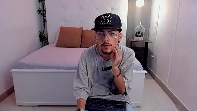 Snapshot of jake_miller__ chatting on 10, 6, 2026 jake miller online show from 10, 6, 2026