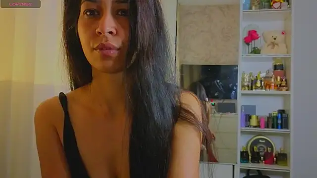 YvisSweet online show from 22, 5, 2026