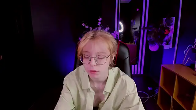 FoxxyyPolly online show from 18, 5, 2026