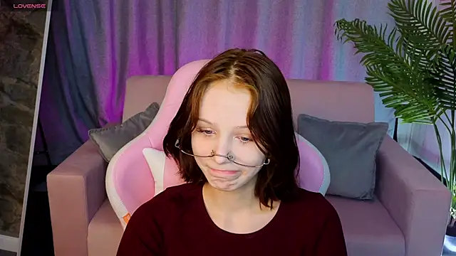 AliceJohansone online show from 20, 5, 2026