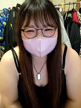 Snapshot of ao_chan_o0 chatting on 17, 7, 2026 ao chan o0 online show from 17, 7, 2026
