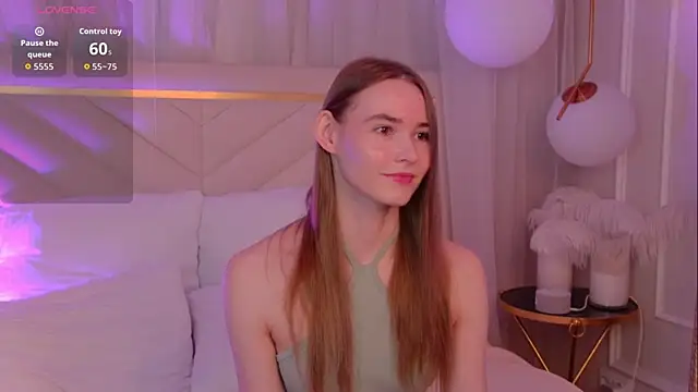 LillianYoung online show from 12, 7, 2026