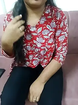 Snapshot of ritika_sharma1 chatting on 7, 5, 2026 ritika sharma1 online show from 7, 5, 2026