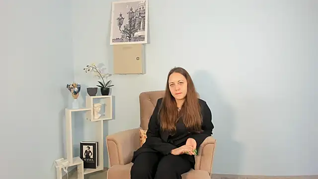 KarineDenick online show from 12, 5, 2026