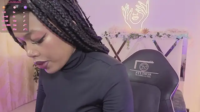CRISTALBROKE TAY online show from 28, 7, 2026