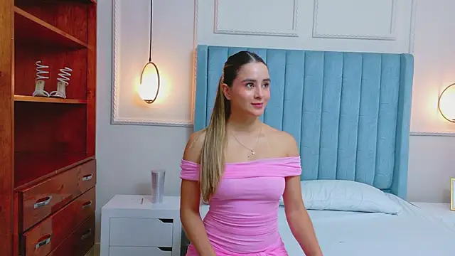 Serena-Virelli online show from 27, 5, 2026