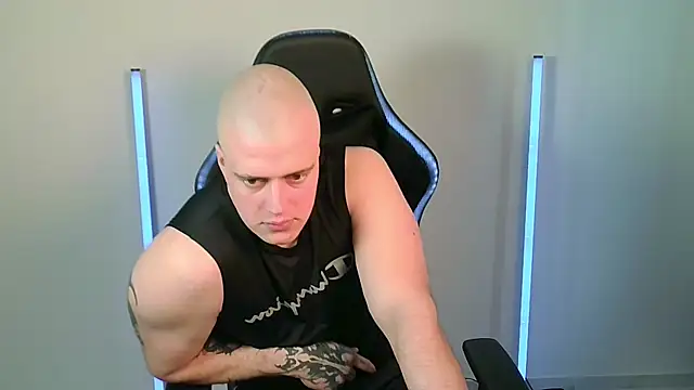 Snapshot of Bigbaald chatting on 8, 5, 2026 Bigbaald online show from 8, 5, 2026