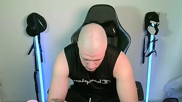 Snapshot of Bigbaald chatting on 21, 5, 2026 Bigbaald online show from 21, 5, 2026