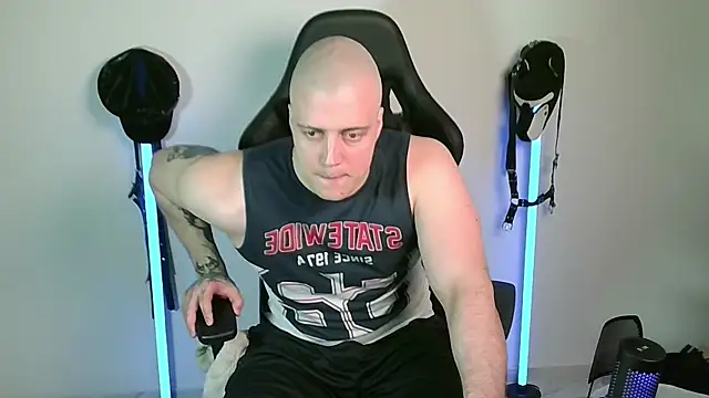 Snapshot of Bigbaald chatting on 26, 5, 2026 Bigbaald online show from 26, 5, 2026