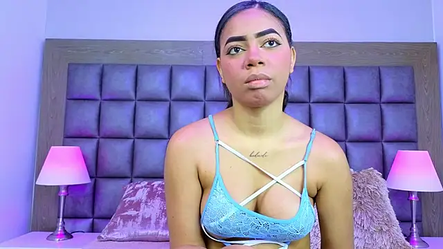 TyraKayne online show from 2, 6, 2026
