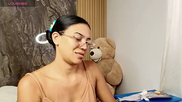 sun cute online show from 11, 5, 2026