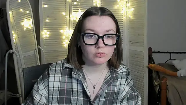 Snapshot of RinaSXY chatting on 25, 5, 2026 RinaSXY online show from 25, 5, 2026