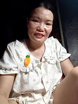 Snapshot of -Trici- chatting on 15, 6, 2026 -Trici- online show from 15, 6, 2026