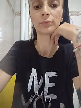 Snapshot of BlissAria chatting on 25, 5, 2026 BlissAria online show from 25, 5, 2026