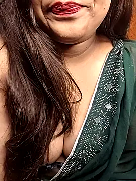Trending-Desigirls online show from 24, 7, 2026