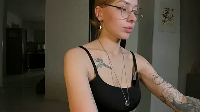 Snapshot of Jane_Bright chatting on 20, 12, 2024 Jane Bright online show from 20, 12, 2024