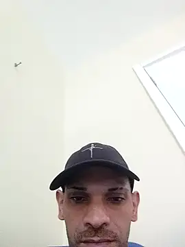 Snapshot of marcelo22kkkk chatting on 14, 5, 2026 marcelo22kkkk online show from 14, 5, 2026