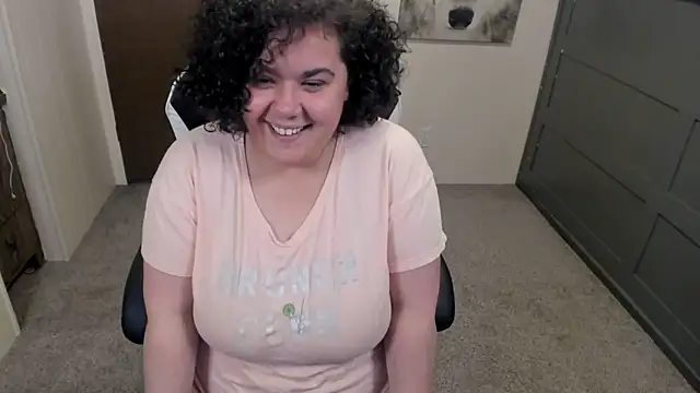 Snapshot of SweetPuertoRicanBliss chatting on 20, 5, 2026 SweetPuertoRicanBliss online show from 20, 5, 2026