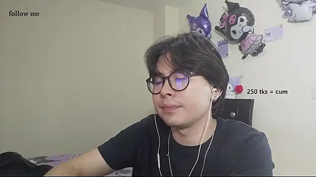 kuromi boy online show from 22, 5, 2026