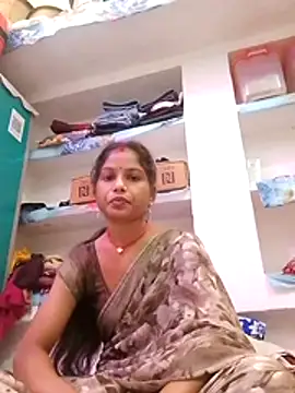 Snapshot of CHANDNi_700 chatting on 1, 6, 2026 CHANDNi 700 online show from 1, 6, 2026
