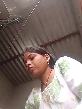 Snapshot of CHANDNi_700 chatting on 14, 6, 2026 CHANDNi 700 online show from 14, 6, 2026