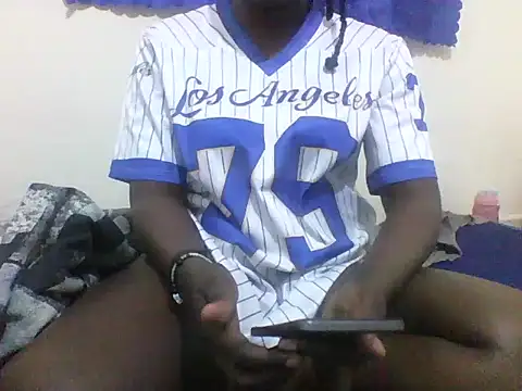 Snapshot of aya8702 chatting on 10, 5, 2026 aya8702 online show from 10, 5, 2026