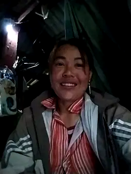 Snapshot of Mii-moo chatting on 9, 5, 2026 Mii-moo online show from 9, 5, 2026