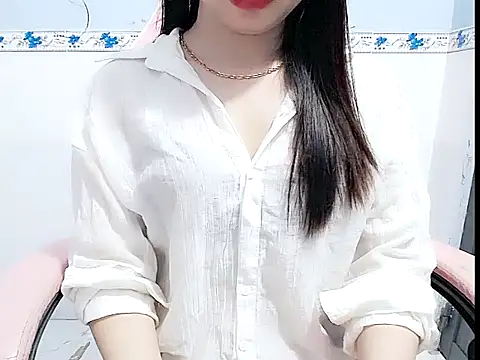 Emilysexy cut online show from 29, 6, 2026