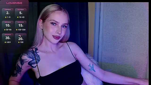 Snapshot of MichelleVelour chatting on 2, 7, 2026 MichelleVelour online show from 2, 7, 2026