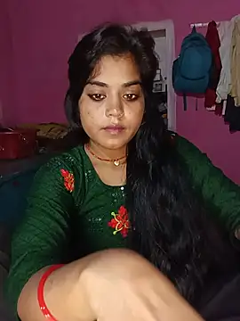 Snapshot of Mahi_Love0143 chatting on 5, 8, 2026 Mahi Love0143 online show from 5, 8, 2026