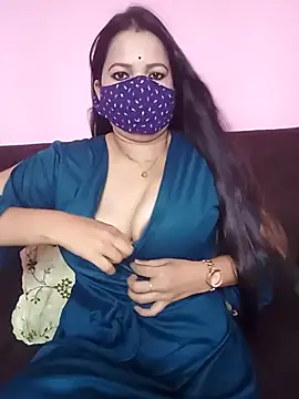 Snapshot of Cute-Sweety chatting on 7, 6, 2026 Cute-Sweety online show from 7, 6, 2026
