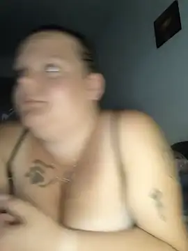 Snapshot of BadMommyyyyy chatting on 15, 7, 2026 BadMommyyyyy online show from 15, 7, 2026